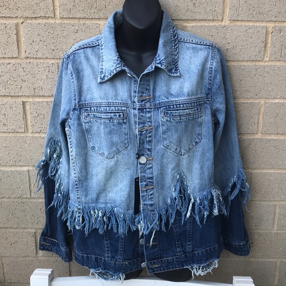 BLANKNYC frayed fringed denim jacket Sz XS - Picture 3 of 6